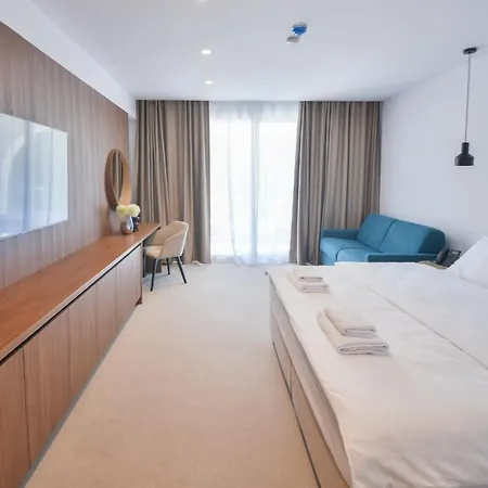 Hotell Riva Budva